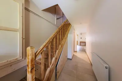 Plan de l'établissement L'Arverne du Rocher - Maison vue montagne