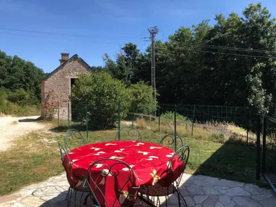 Jardin de l'établissement Gite équestre, belle maison ancienne en pierre