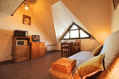 Cuisine ou kitchenette dans l'établissement Studio duplex au pied des pistes