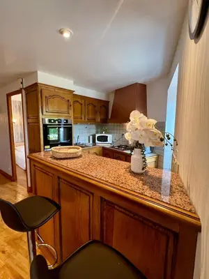 Cuisine ou kitchenette dans l'établissement Casa Trinita -T3 -Centre Sainte-Féréole