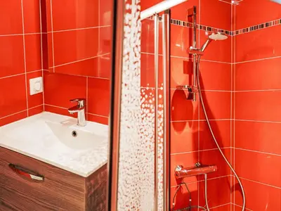 Salle de bains dans l'établissement Holiday Home L'Eglantier by Interhome