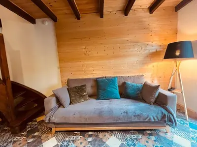 Coin salon dans l'établissement Maison montagne Lélou - 4 à 6 personnes - Saint Jacques des blats