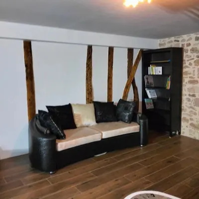Coin salon dans l'établissement Gîte des 3 pays, entre Corrèze,Dordogne et Lot