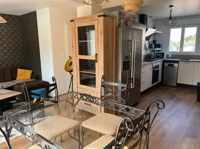 Cuisine ou kitchenette dans l'établissement Maison neuve Limoges sud
