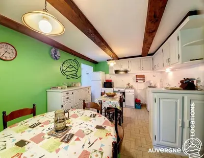 Cuisine ou kitchenette dans l'établissement Chez Jojo