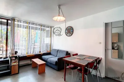 Coin salon dans l'établissement Le Bol d'Air