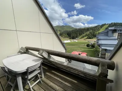 Vue générale sur la montagne ou vue sur la montagne depuis l'appartement