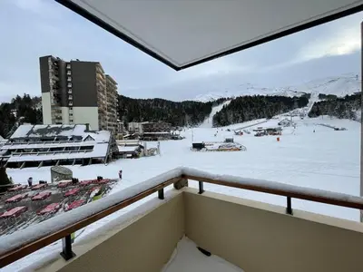 L'établissement T2 avec balcon au cœur de la station, proche pistes et commerces - FR-1-787-91 en hiver