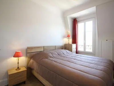 Un ou plusieurs lits dans un hébergement de l'établissement T2 à La Bourboule avec Wifi à 100m des Thermes - FR-1-608-274
