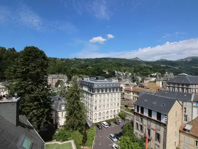 Vue générale sur la montagne ou vue sur la montagne depuis l'appartement