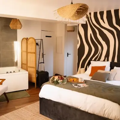 Suite Cara - Logement Atypique Sauna Balneo - Centre Historique