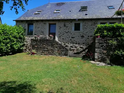 Jardin de l'établissement Vieille grange rénovée