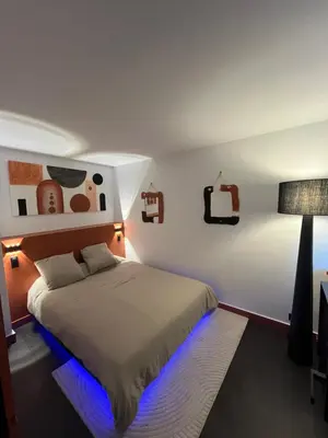 Un ou plusieurs lits dans un hébergement de l'établissement Chambre 2624
