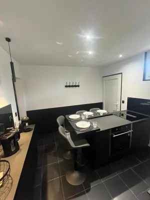 Cuisine ou kitchenette dans l'établissement Chambre 2624