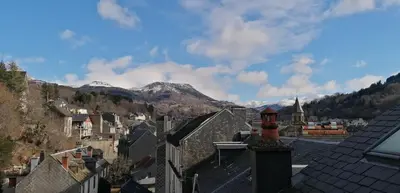 Vue générale sur la montagne ou vue sur la montagne depuis l'appartement