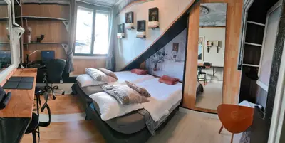 Plan de l'établissement 4 couchages Matelas M de Forme côté jardin au calme