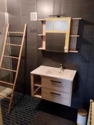 Salle de bains dans l'établissement Studio de la bastide