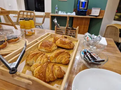 Nourriture dans l'hôtel ou à proximité