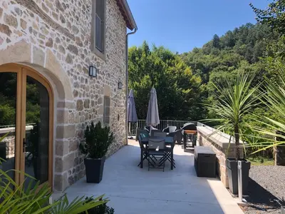 Terrasse ou espace extérieur de l'établissement Gîte Val Souvigne