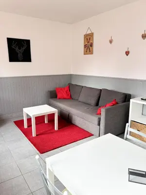 Coin salon dans l'établissement La Petite Maison