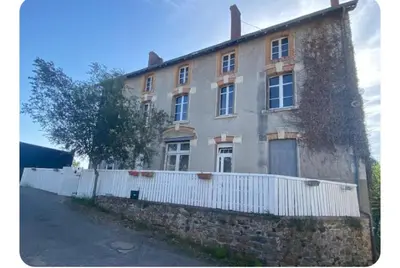 Bâtiment de le séjour chez l'habitant