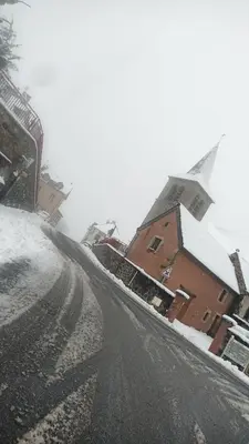 L'établissement Clair de lune en hiver