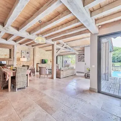 Maison 5 étoiles luxe 6p piscine privée chauffée Lascaux