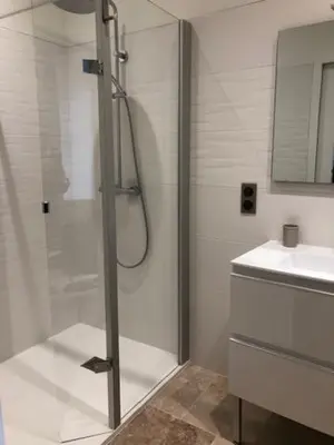 Salle de bains dans l'établissement Gite du Haras de la Cour