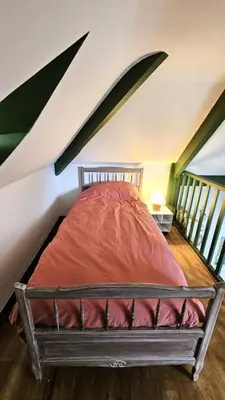 Un ou plusieurs lits dans un hébergement de l'établissement Gîte de France Pool house 3 épis - Gîte de France 3 personnes MAE-4641