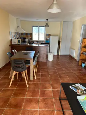 Cuisine ou kitchenette dans l'établissement Gîte de Combe Falce