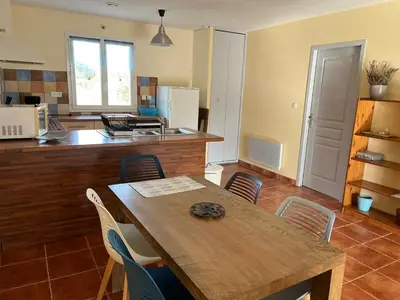 Cuisine ou kitchenette dans l'établissement Gîte de Combe Falce