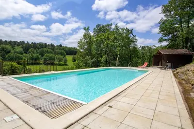 Piscine de l'établissement La grange de gaulejac ou située à proximité