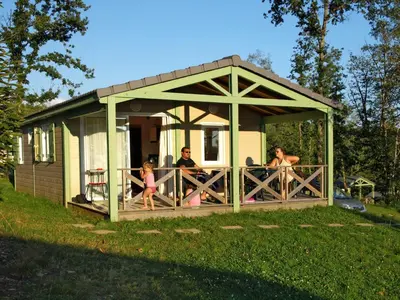 Jardin de l'établissement Holiday Home Les Hameaux de Miel-Chalet 6 pers- by Interhome