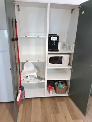 Cuisine ou kitchenette dans l'établissement NEW - Gite Chez Magalie à 5mn de la Bourboule