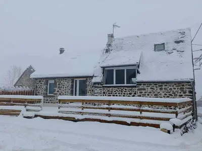L'établissement NEW - Gite Chez Magalie à 5mn de la Bourboule en hiver