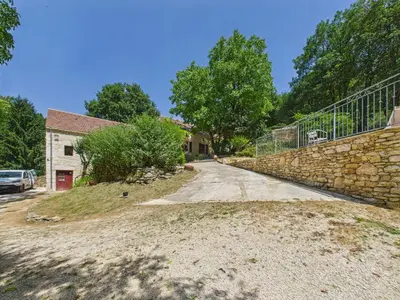 Plan de l'établissement Salignac-Eyvigues, maison pour 7 avec piscine