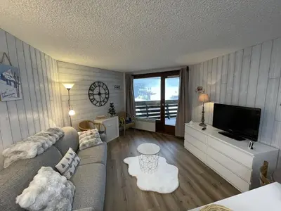Un ou plusieurs lits dans un hébergement de l'établissement Studio en station, au pied des pistes, balcon Sud-Est - FR-1-787-110