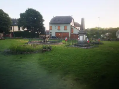 Jardin de l'établissement S-e-r-a-l-y 1