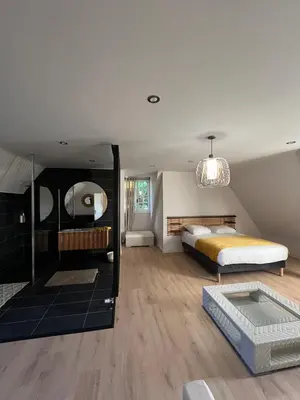 Un ou plusieurs lits dans un hébergement de l'établissement Très grande maison de caractère - 15 personnes rénovée