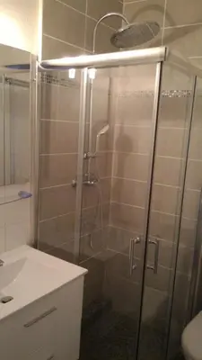 Salle de bains dans l'établissement Auberge de la marquise
