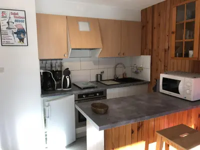 Cuisine ou kitchenette dans l'établissement Studio Cœur de station avec Balcon, Proche Pistes - FR-1-814-9