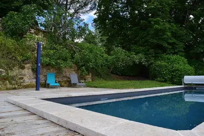 Piscine de l'établissement Gîte de charme 4 étoiles avec piscine privée ou située à proximité