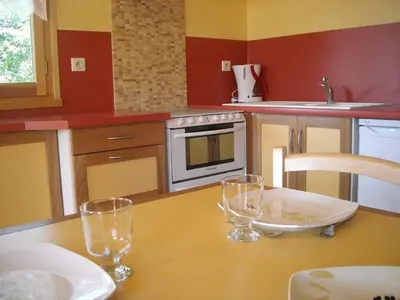Cuisine ou kitchenette dans l'établissement Les Feuillantines
