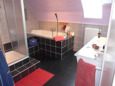 Salle de bains dans l'établissement Gite Les Sources