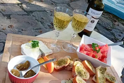 Boissons dans l'établissement Chambres et table d'hôte Rabillou