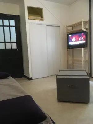 Télévision ou salle de divertissement dans l'établissement B9 villa MASSIAS
