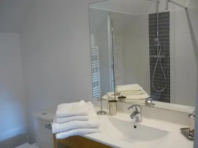Salle de bains dans l'établissement Les Deux Moiselles - Le Cheyssignaguet