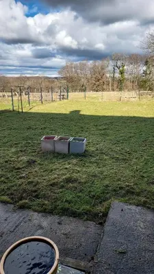 Jardin de l'établissement Gite agréable en Creuse