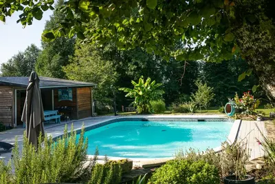 Piscine de l'établissement Gîte D Arsonval ou située à proximité