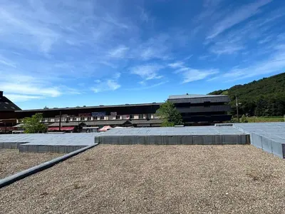 Vue générale sur la montagne ou vue sur la montagne depuis l'appartement